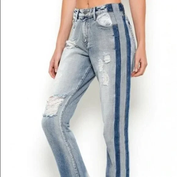 Hidden Distressed Two-Toned‎ High-Waist Jeans - Picture 2 of 13